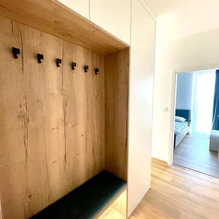 Urban Carta Ii Липтовски-Микулаш